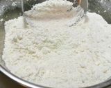 A picture of step 3 of Scones.