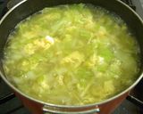 A picture of step 8 of Cabbage-filled Chinese Soup.