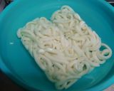 A picture of step 4 of Thick Stewed Miso Udon Noodles.