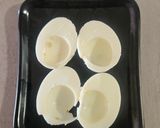 Foto del paso 1 de la receta: Huevos rellenos con mayonesa sin grasa