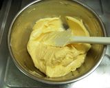 A picture of step 3 of Almond Cream Tart.