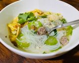 Foto langkah ke 5 dari resep Sup oyong bihun bola daging.