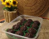 Foto langkah ke 4 dari resep Bola-Bola Coklat.