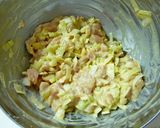 A picture of step 6 of Easy Pan-Fried Chicken Breast and Japanese Leek.