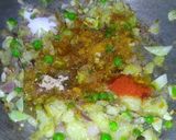 A picture of step 2 of Maggi noodles pockets.