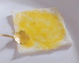 Foto langkah ke 2 dari resep Roti Abon Versi Ekonomis Pake Roti Tawar.