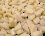 Une image de l'étape 2 de Tortilla de patatas de Lucia.