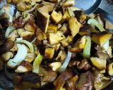 Foto langkah ke 6 dari resep Shiitake Tumis Kecap.