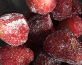 Foto del paso 1 de la receta: Frappé de fresas 🍓 🍓 🍓