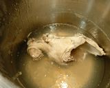 Foto del paso 1 de la receta: Consomé de pollo