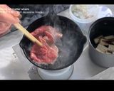 A picture of step 3 of Sukiyaki ratio of warishita sauce.