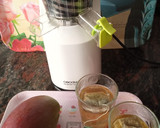 Foto del paso 1 de la receta: Zumo de mango, manzanilla y té verde