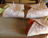 Foto del paso 2 de la receta: Rollos rápidos de aguacate y atún