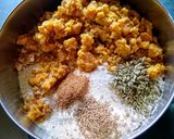 A picture of step 1 of Odisha kela/kadali pitha.