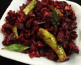 A picture of step 4 of Beetroot kobbari fry.