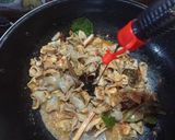 Foto langkah ke 3 dari resep Oseng Usus Sapi.