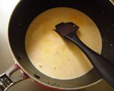 A picture of step 3 of Simple & Rich Pumpkin Pudding.