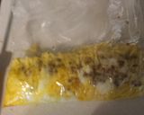 A picture of step 3 of World's easiest omlet.