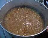 A picture of step 10 of Easy and Delicious Onion Soup.
