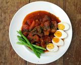 A picture of step 9 of Pork And Eggs In Wine Stew.