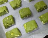 A picture of step 8 of Matcha Scones with White Chocolate.
