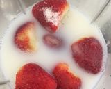 Foto del paso 1 de la receta: Licuado de súper frutillas 🍓