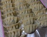 A picture of step 3 of Hakata-Style Gyoza Made with Yakisoba.