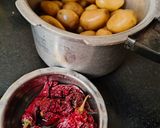 A picture of step 1 of Lasaniya batata.