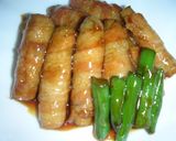A picture of step 10 of Burdock Root Pork Rolls.