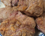 Foto del paso 1 de la receta: Carrilleras al vino tinto