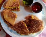 A picture of step 6 of Suji ke sandwich.