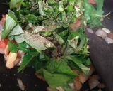 A picture of step 1 of Spinach omelette.