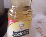 Foto del paso 1 de la receta: Papás rústicas con salsa
