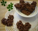A picture of step 7 of Heart-Shaped Crispy Chocolate With Only 2 Ingredients.