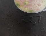 Gambar langkah 3 resipi Paratha Telur.