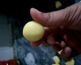 A picture of step 4 of HHommade khoya gulab jamun.