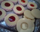 صورة لخطوة 8 من وصفة صابلي😋بالمربى🍓