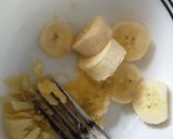 Foto del paso 1 de la receta: Mini pancakes de banano!!! 😜🍌🥞