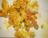 A picture of step 2 of Veg Parantha left over veg.
