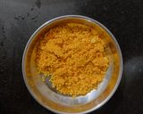 A picture of step 1 of Kathiyawadi Ringda bateka nu saak.