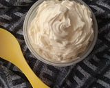 Foto langkah ke 3 dari resep Buttercream Homemade.