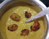 A picture of step 3 of Raw banana kofta in White gravy.