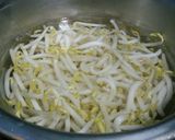 Foto langkah ke 8 dari resep Soto bening 'shirataki'.
