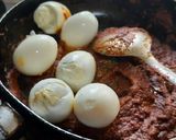 A picture of step 6 of Egg masala gravy.