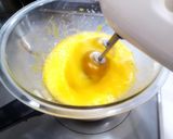 A picture of step 2 of Le Fraisier (French-Style Strawberry Shortcake).
