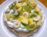 A picture of step 9 of Pavlova.