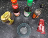 Foto del paso 1 de la receta: Salsa yakisoba casera