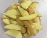 Foto langkah ke 1 dari resep Potato Wedges.