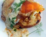 A picture of step 9 of Spicy Buttered Egg Sandwich.