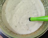 A picture of step 4 of Dahi Vada/bhalla.